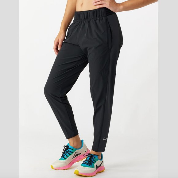 Nike Pants - Brand new with tags NIKE 7/8 Black Jogger Pants